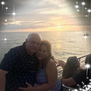 Meet your Posher, Ena